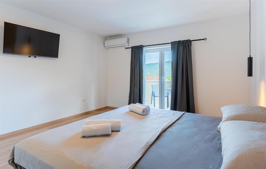 Room Klemenc deluxe 3